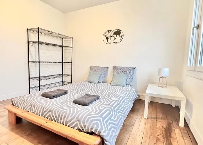 Le Columbus ~ Magnifique T3 A / Fibre Apartment